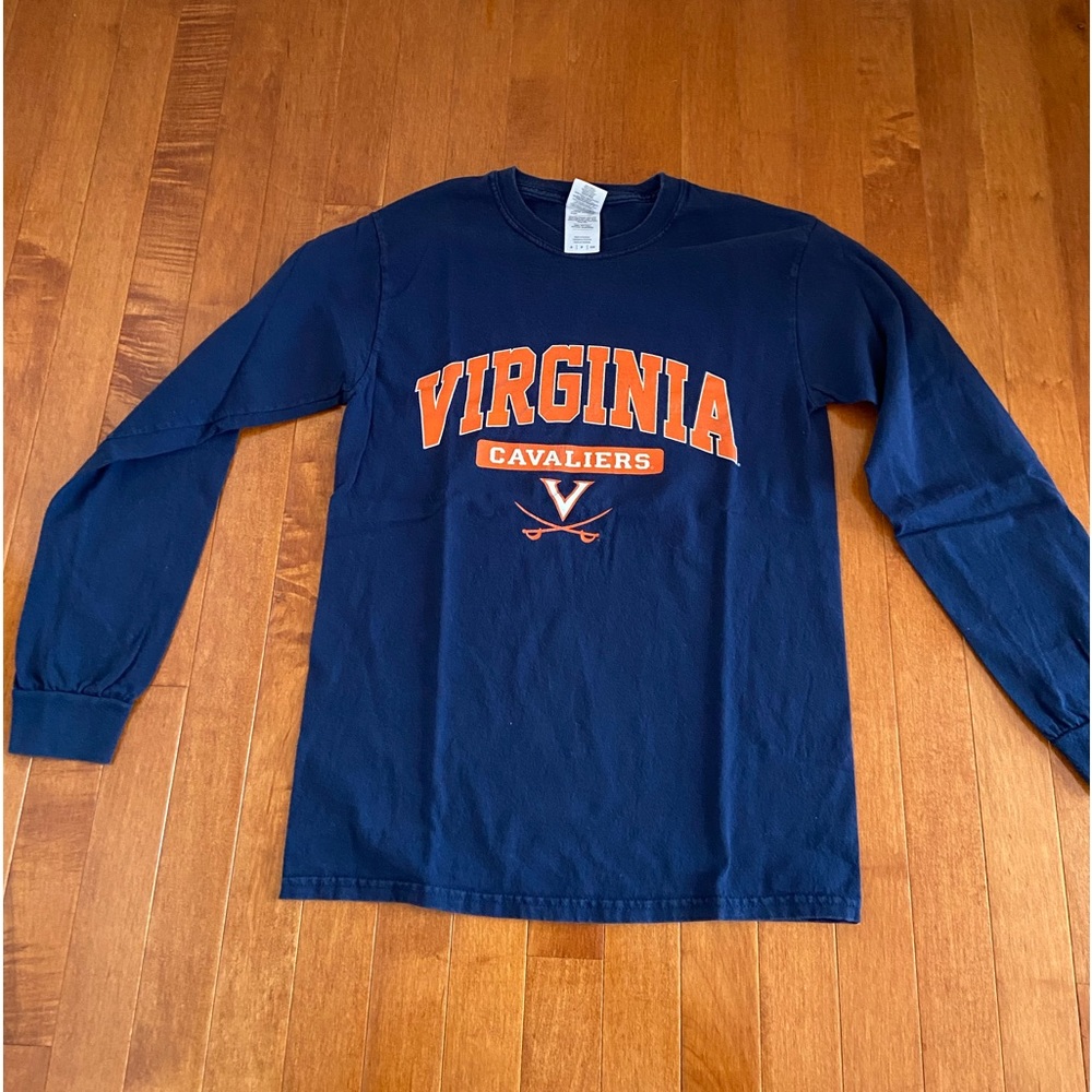 UVA long sleeve shirt